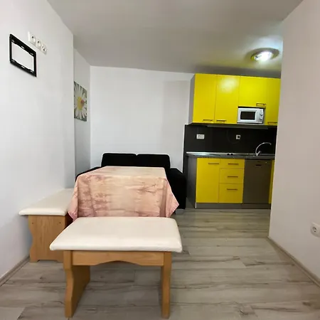 Apartment Charmante In Mit Schoener Terrasse *